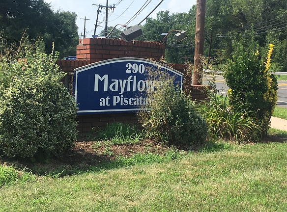 Mayflower At Piscataway Apartments - Piscataway, NJ