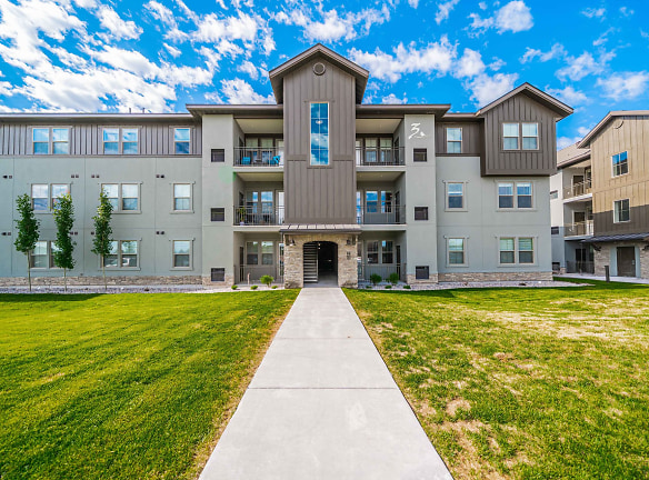 Sparrow Hill Apartments - Idaho Falls, ID
