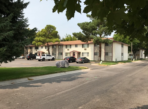 Pine Ridge Apartments - Pocatello, ID