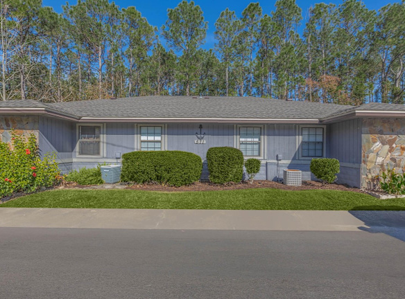 Whispering Woods Apartments - Pensacola, FL