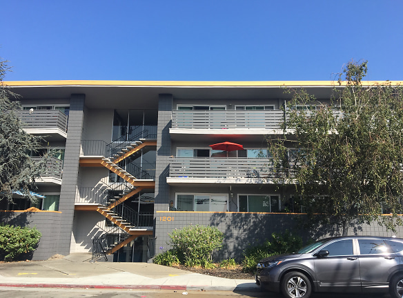 Monte Diablo Apartments - San Mateo, CA