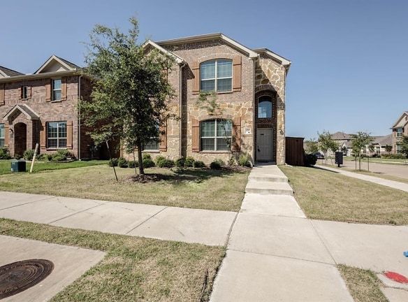 4000 Villawood Trl - Crandall, TX