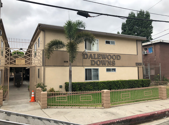 Dalewood Downs Apartments - Baldwin Park, CA