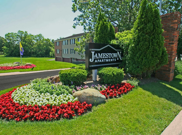 Jamestown Apartments - Farmington, MI