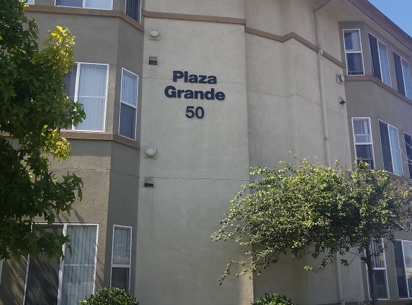 Plaza Grande Apartments - Salinas, CA