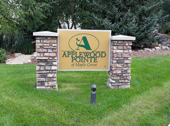 Applewood Pointe Apartments - Maple Grove, MN