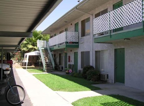 Parkdale Apartments, S.B. - San Bernardino, CA