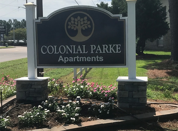Colonial Parke Apartments - Wilmington, NC