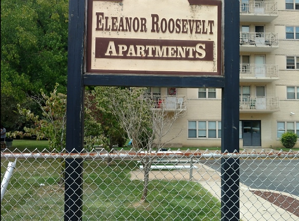 Eleanor Roosevelt Apartments - Aliquippa, PA