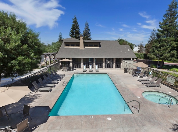 Polo Villas Apartments - Bakersfield, CA