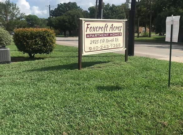 Foxcroft Apartments - Denton, TX