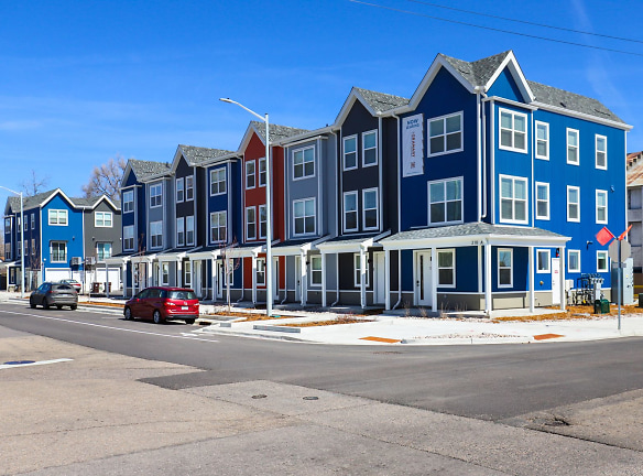 Granary Townhomes - Longmont, CO