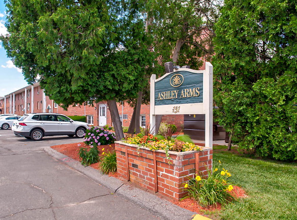 Ashley Arms Apartments - West Springfield, MA