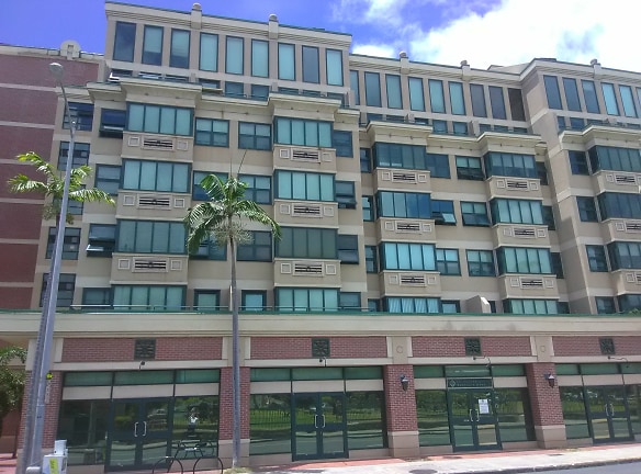 Honuakaha Apartments - Honolulu, HI