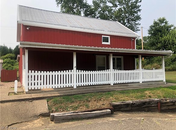 2200 S River Rd #107 - Zanesville, OH
