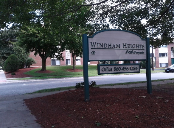 Windham Heights Apartments - Willimantic, CT