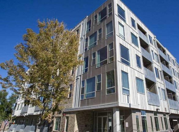 B Street LoHi Apartments - Denver, CO
