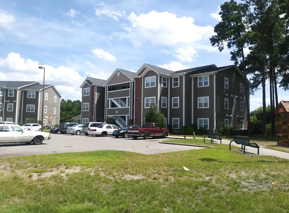 Cornerstone Commons Apartments - Conway, SC