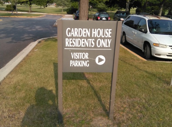 Garden House Of Park Forest Apartments - Park Forest, IL