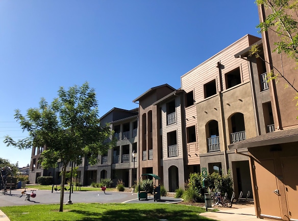 New Harmony Mutual Housing Community Apartments - Davis, CA