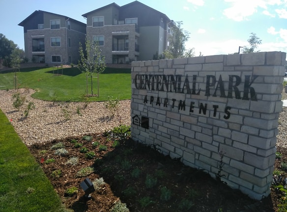 Centennial Park Apartments - Longmont, CO
