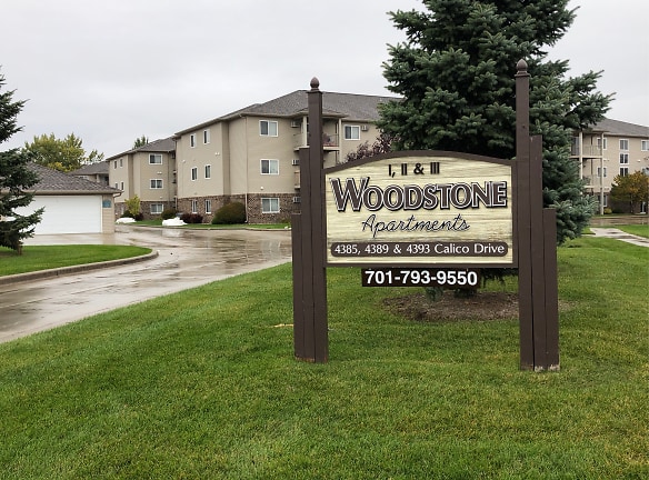 Woodstone Apartments - Fargo, ND