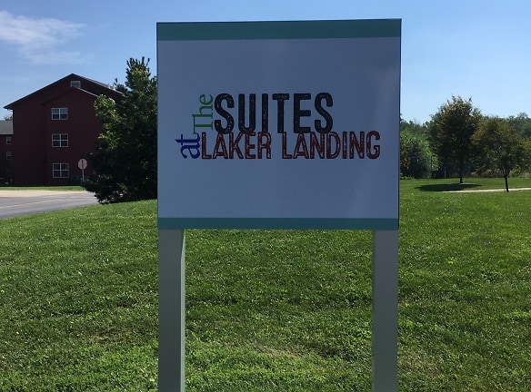 The Suites At Laker Landing Apartments - Canandaigua, NY
