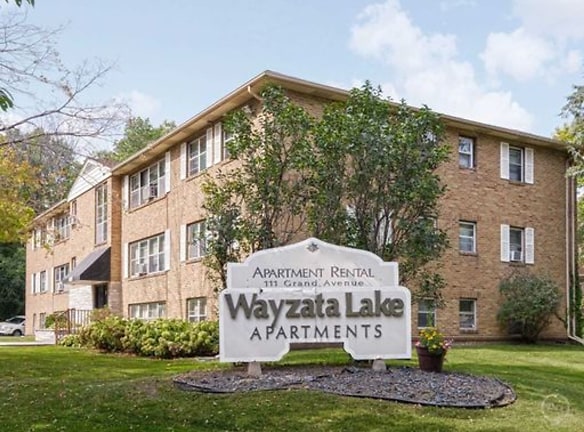 Wayzata Lake Apartments - Wayzata, MN
