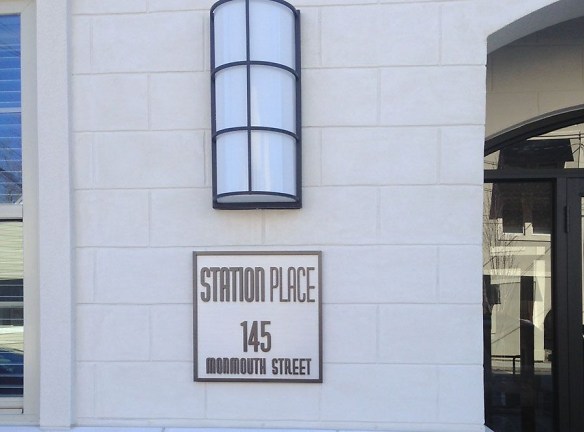 Station Place At Red Bank Apartments - Red Bank, NJ