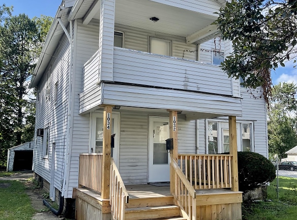1034 Clay St unit 1034 - Akron, OH