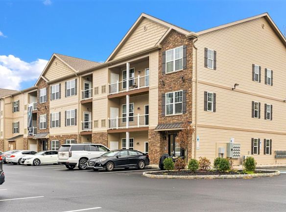 Riverview West Apartments - Bethlehem, PA