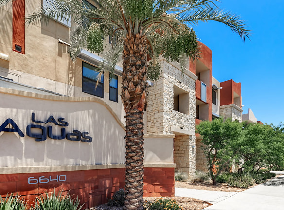 Las Aguas Apartments - Scottsdale, AZ