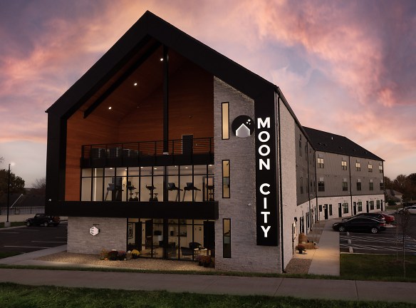 Moon City Lofts Apartments - Springfield, MO