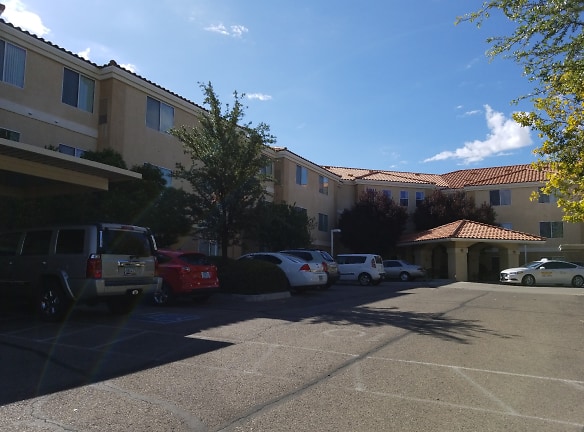 Somerset Village Apartments - Kingman, AZ
