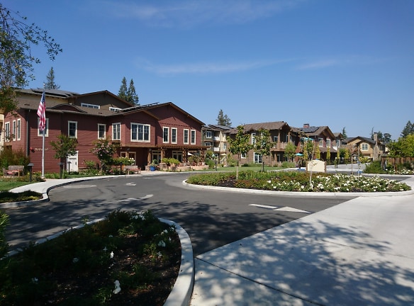 The Terraces At Los Altos Apartments - Los Altos, CA