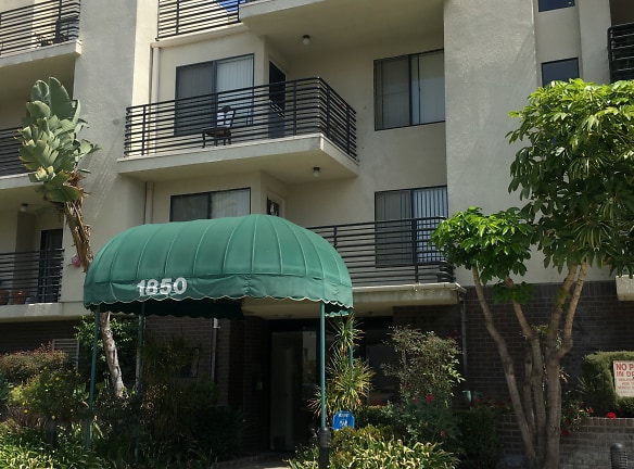 1850 Veteran Apartments - Los Angeles, CA