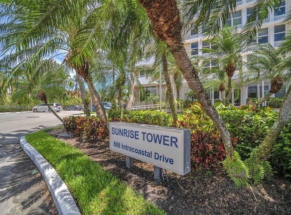 888 Intracoastal Dr #3A - Fort Lauderdale, FL