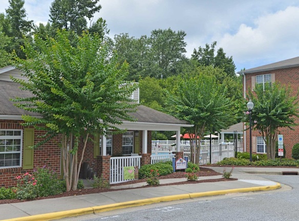 Princeton Terrace Apartments - Greensboro, NC