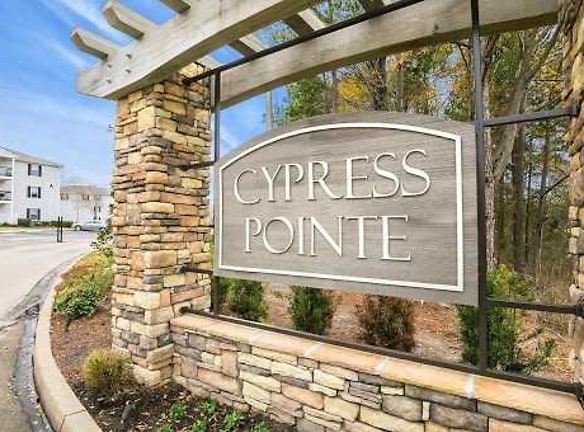 Cypress Pointe Apartments - Flowood, MS