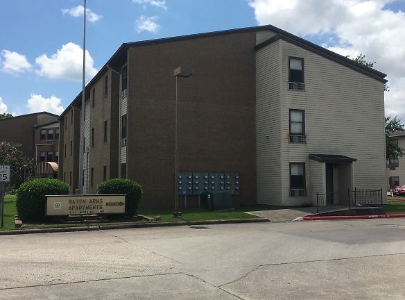 Baten Arms Apartments - Beaumont, TX