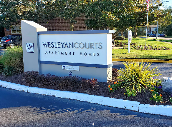 Wesleyan Courts Apartments - Virginia Beach, VA