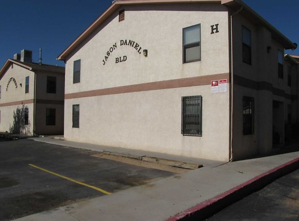 Dynasty West Apartments - Albuquerque, NM