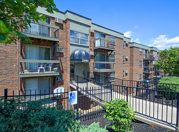 2992 High Forest Ln - Cincinnati, OH