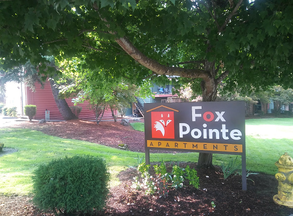 Fox Pointe Apartments - Milwaukie, OR