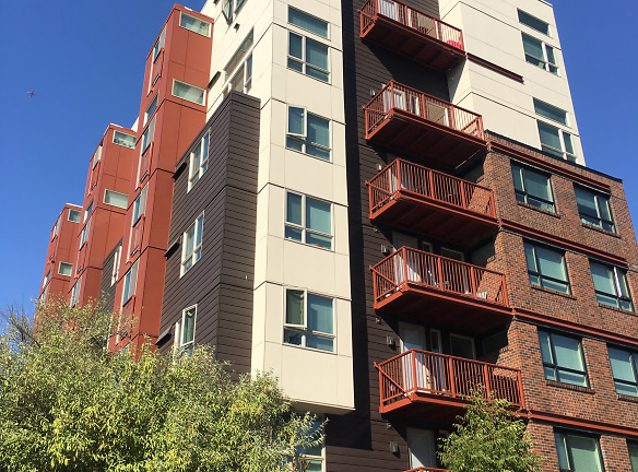 Maude Urban Living Apartments - Seattle, WA