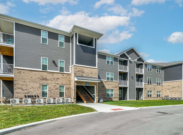 Preserve On Blue Road Apartments - Greenfield, IN