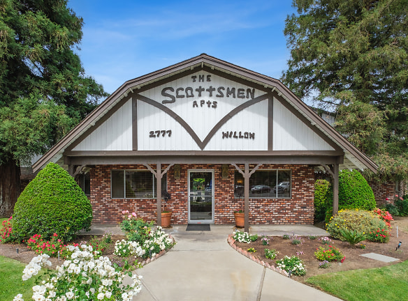 Scottsmen Apartments - Clovis, CA