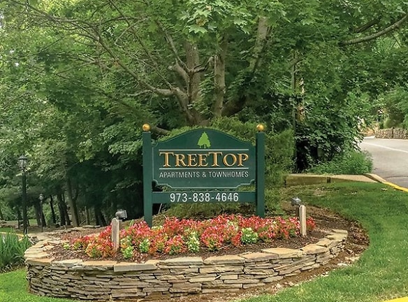 Treetops Apartments - Bloomingdale, NJ