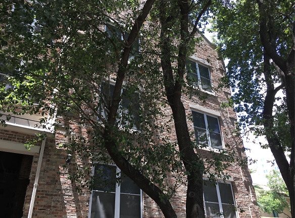 Lantern Lane Condominiums Apartments - Austin, TX
