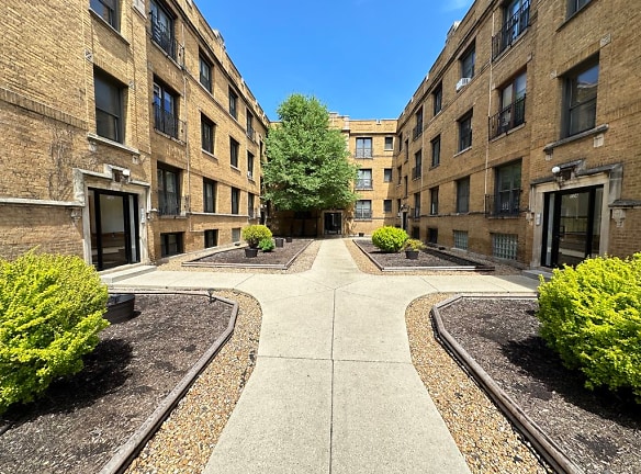 3819 N Greenview Ave unit S4 - Chicago, IL